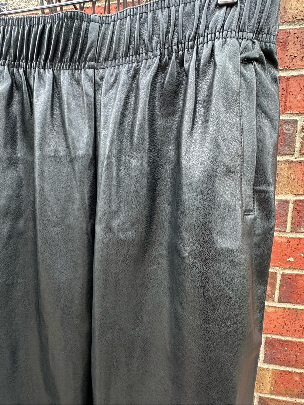 Avec Les Filled Anthropologie Sleek Jogger Moto  Faux Leather Streetwear Pants - Picture 5 of 16